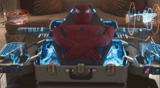spider-man-suit-homecoming-international-trailer